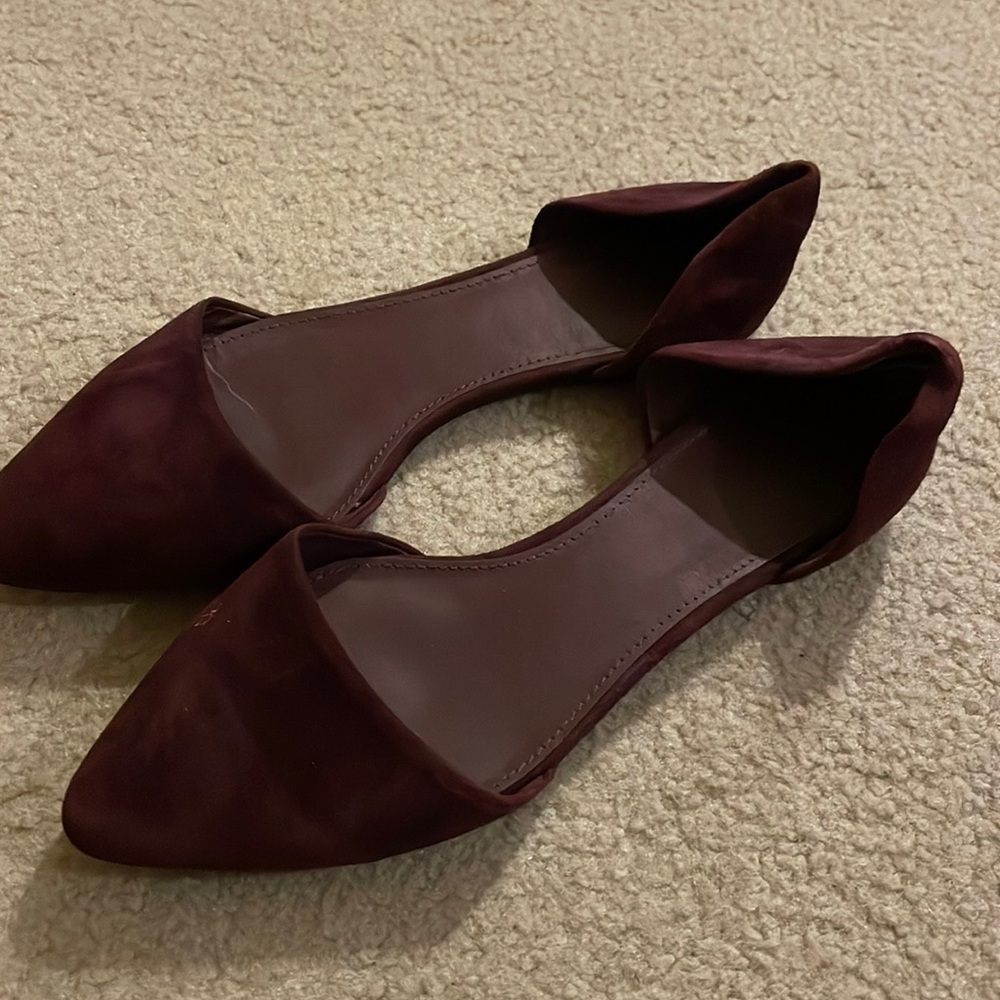 Cute wine suede flats